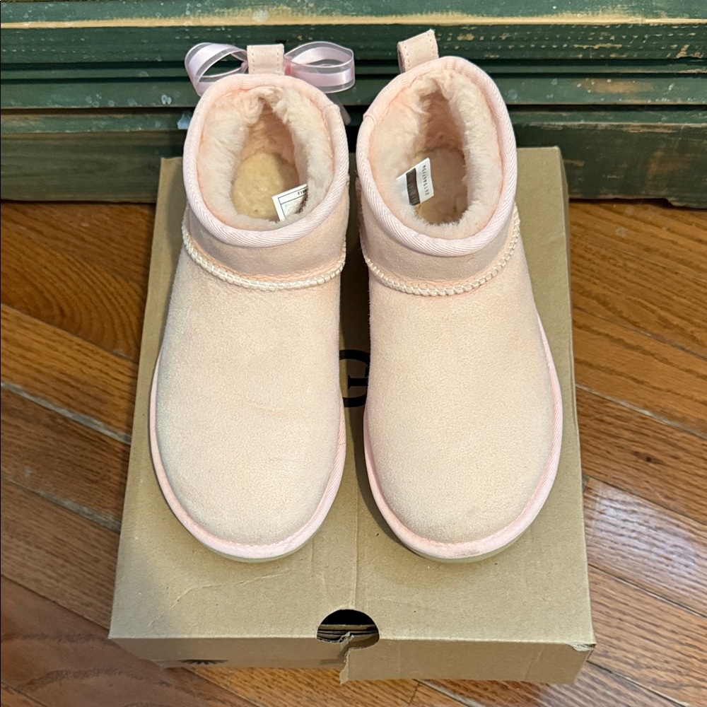 UGG Classic Ultra Mini Light Pink